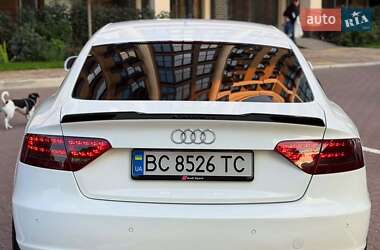 Купе Audi A5 2010 в 