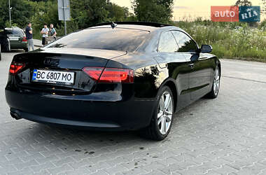 Купе Audi A5 2010 в 