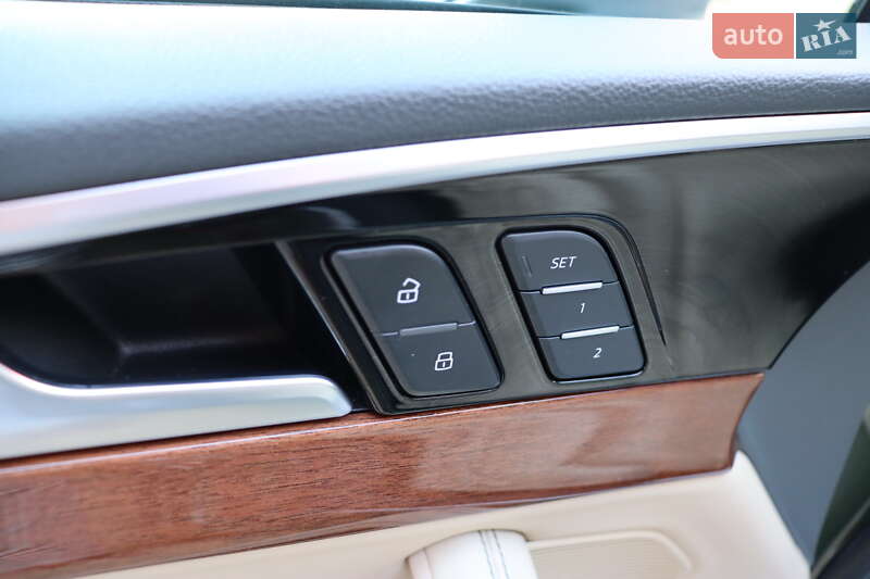 Кабриолет Audi A5 2020 в Львове