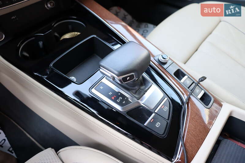 Кабриолет Audi A5 2020 в Львове