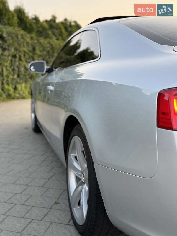 Купе Audi A5 2012 в Києві
