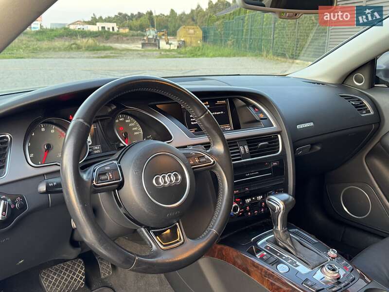 Купе Audi A5 2012 в Києві