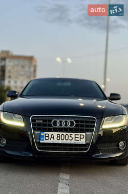Купе Audi A5 2010 в 