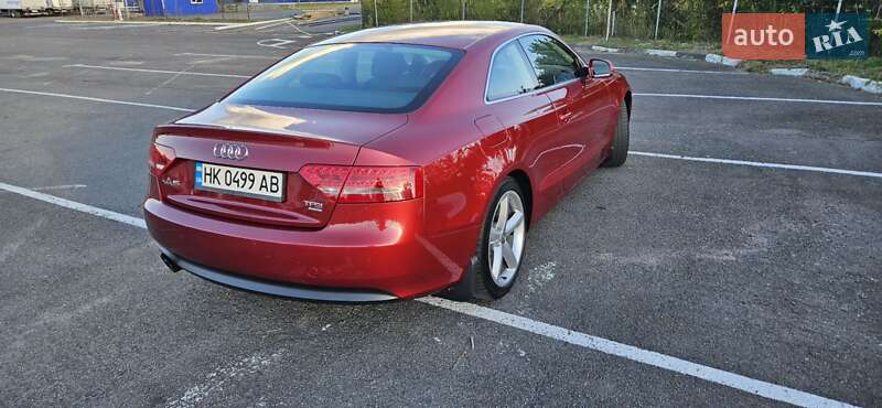 Купе Audi A5 2011 в Киеве