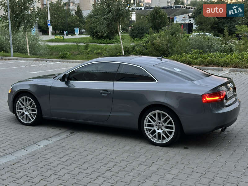 Купе Audi A5 2012 в Хмельницком