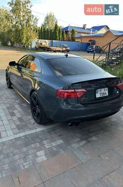 Купе Audi A5 2009 в 