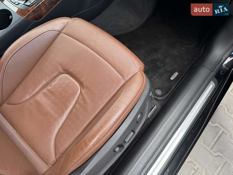 Кабриолет Audi A5 2011 в Киеве