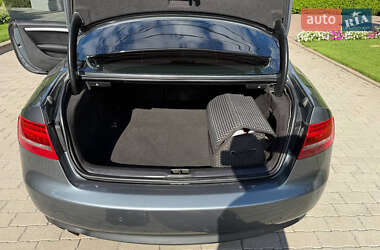 Купе Audi A5 2011 в 