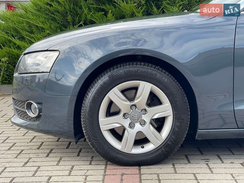 Кабриолет Audi A5 2010 в Ужгороде