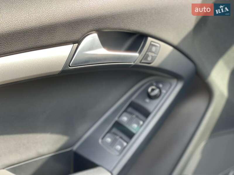 Кабриолет Audi A5 2010 в Ужгороде