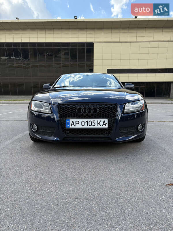 Купе Audi A5 2011 в 