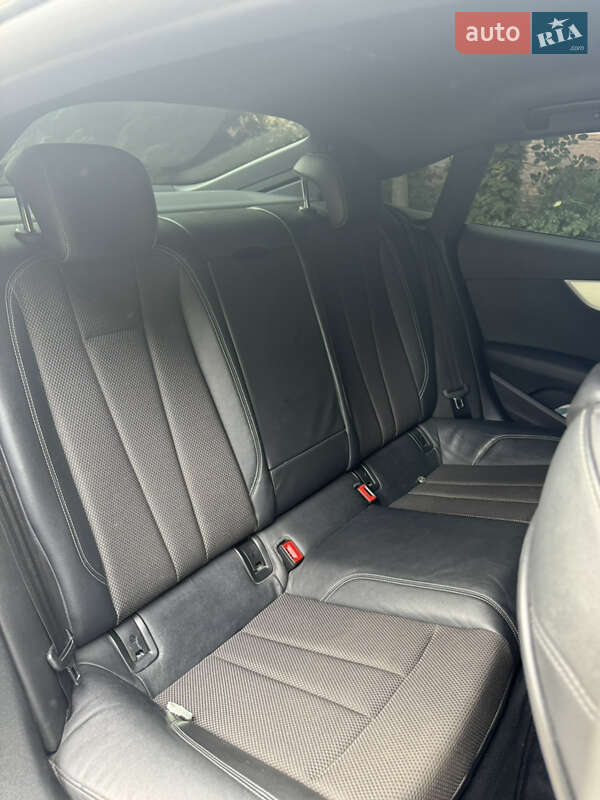 Купе Audi A5 2018 в Чернигове