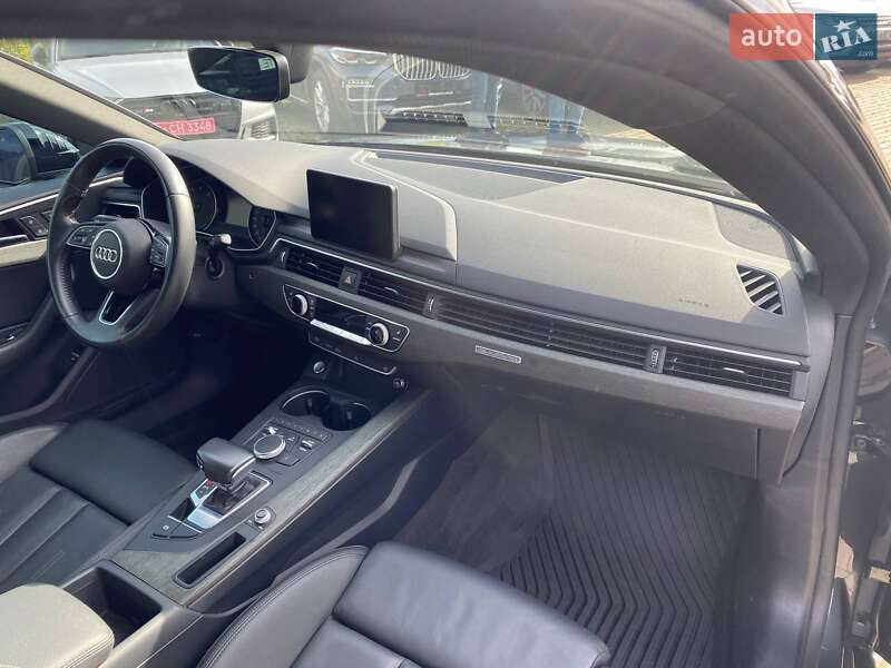 Лифтбек Audi A5 2019 в Львове