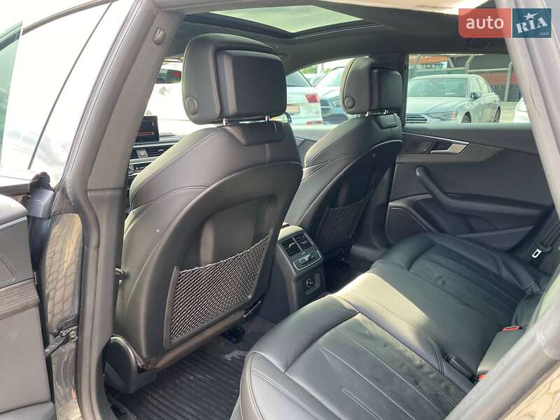 Лифтбек Audi A5 2019 в Львове