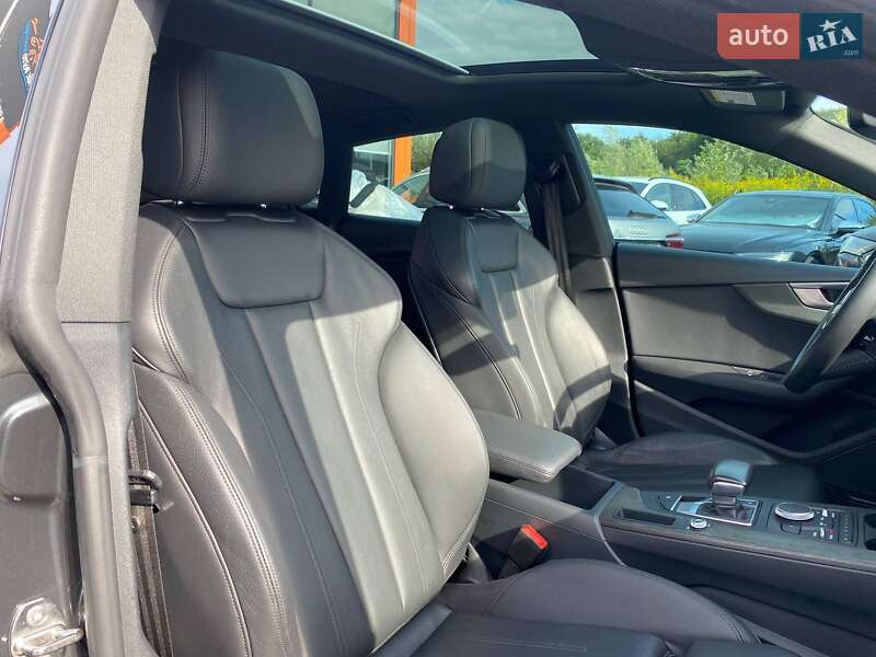 Лифтбек Audi A5 2019 в Львове