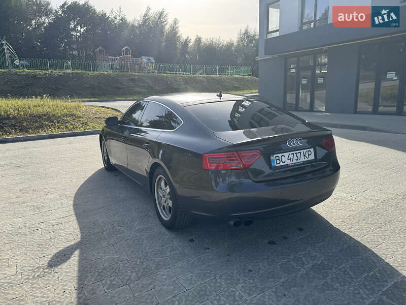 Купе Audi A5 2014 в Киеве