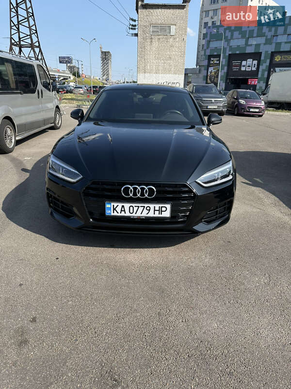 Купе Audi A5 2018 в Києві
