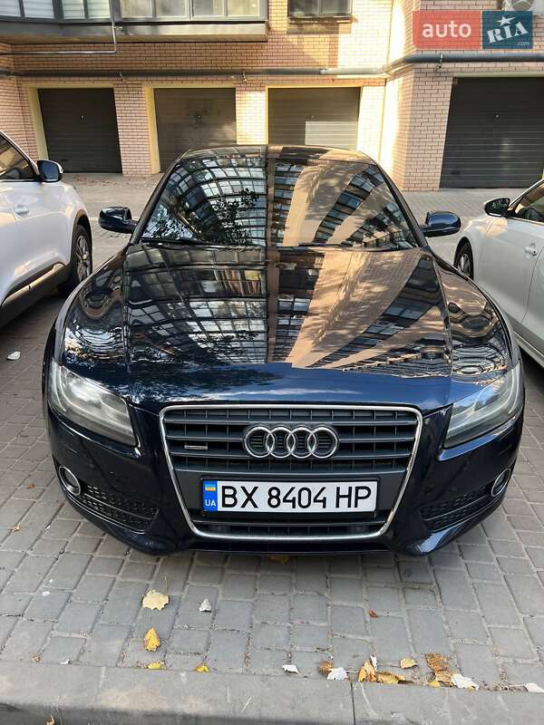 Купе Audi A5 2010 в Днепре