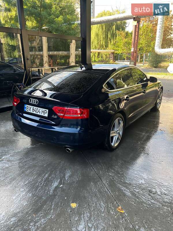 Купе Audi A5 2010 в Днепре
