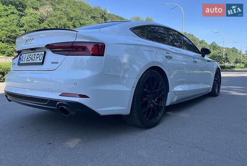 Купе Audi A5 2018 в Киеве