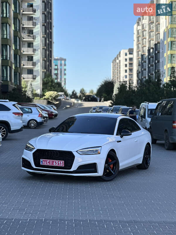 Купе Audi A5 2017 в Киеве