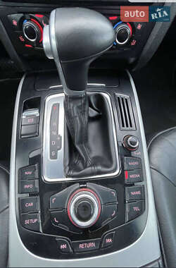 Купе Audi A5 2010 в 