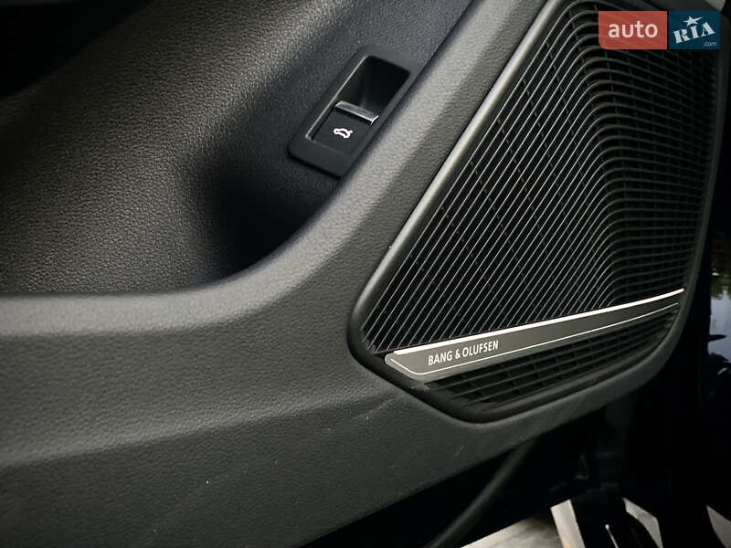 Кабриолет Audi A5 2024 в Киеве
