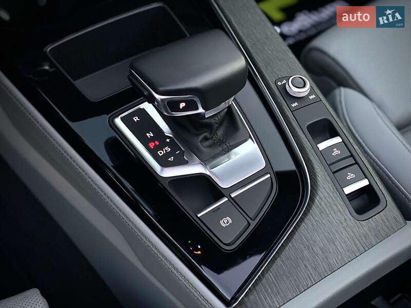 Кабриолет Audi A5 2024 в Киеве