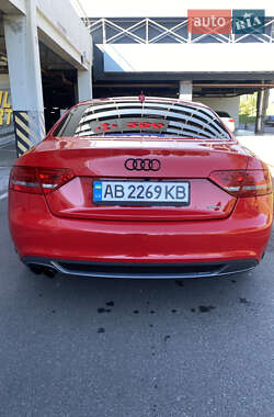 Купе Audi A5 2011 в 