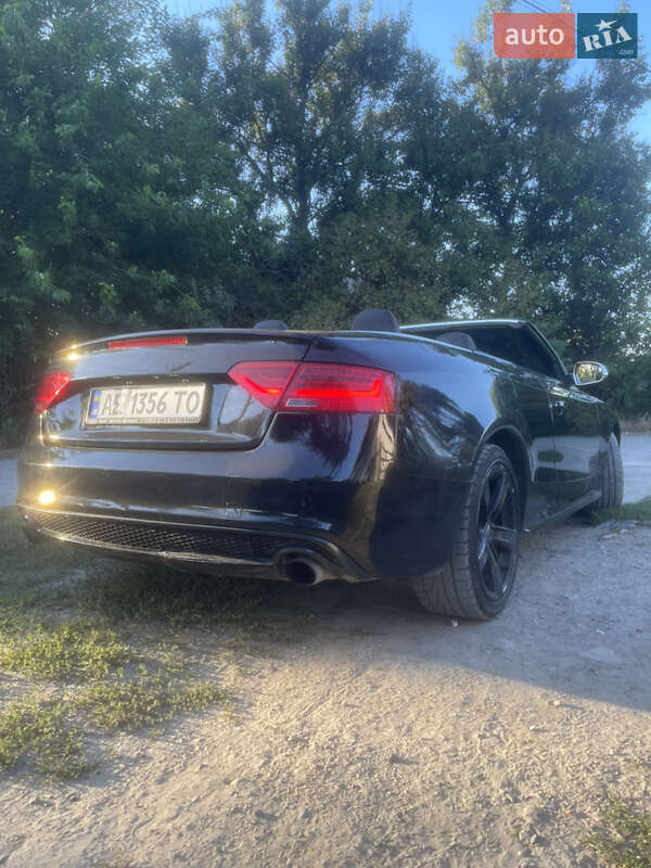 Кабриолет Audi A5 2015 в Днепре