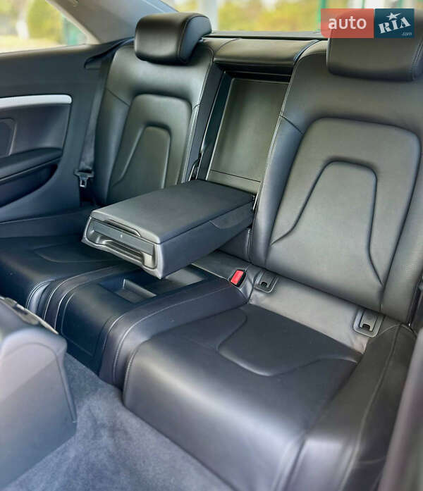 Купе Audi A5 2013 в Днепре