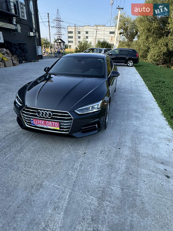 Купе Audi A5 2019 в 