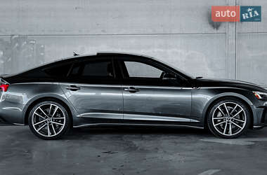 Купе Audi A5 2019 в 