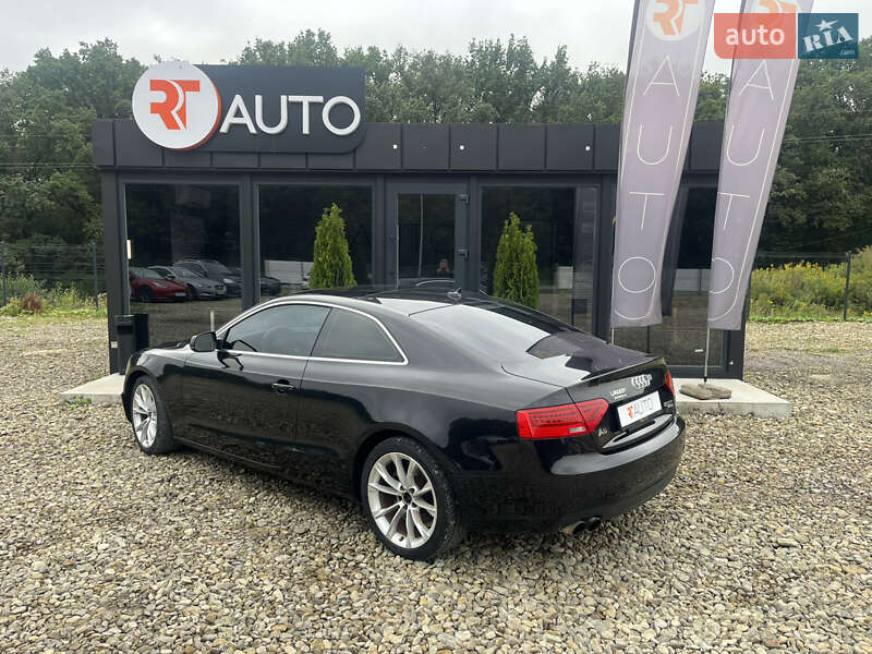 Купе Audi A5 2012 в Львові