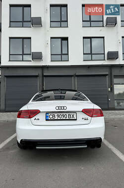 Купе Audi A5 2012 в Чернигове