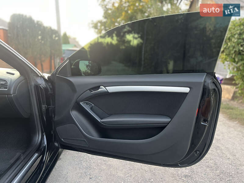 Купе Audi A5 2010 в Дніпрі