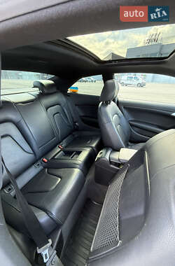 Купе Audi A5 2011 в 