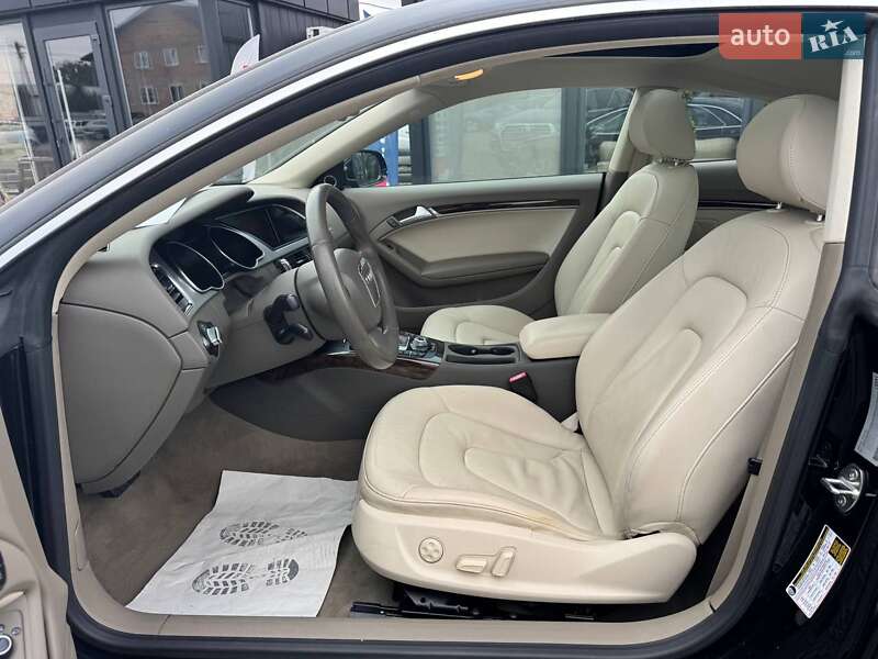 Купе Audi A5 2011 в Луцке
