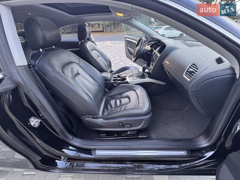 Купе Audi A5 2011 в Одессе
