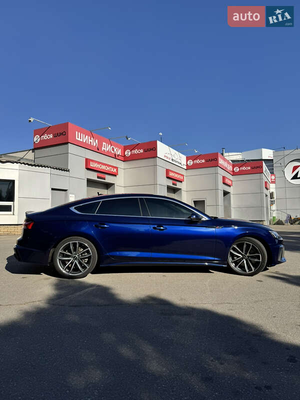 Лифтбек Audi A5 2021 в Киеве фото 9 Лифтбек Audi A5 2021 в Киеве