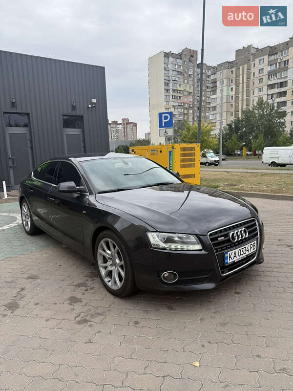 Купе Audi A5 2010 в Києві