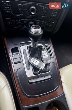 Купе Audi A5 2010 в 