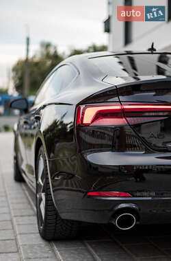 Купе Audi A5 2017 в 