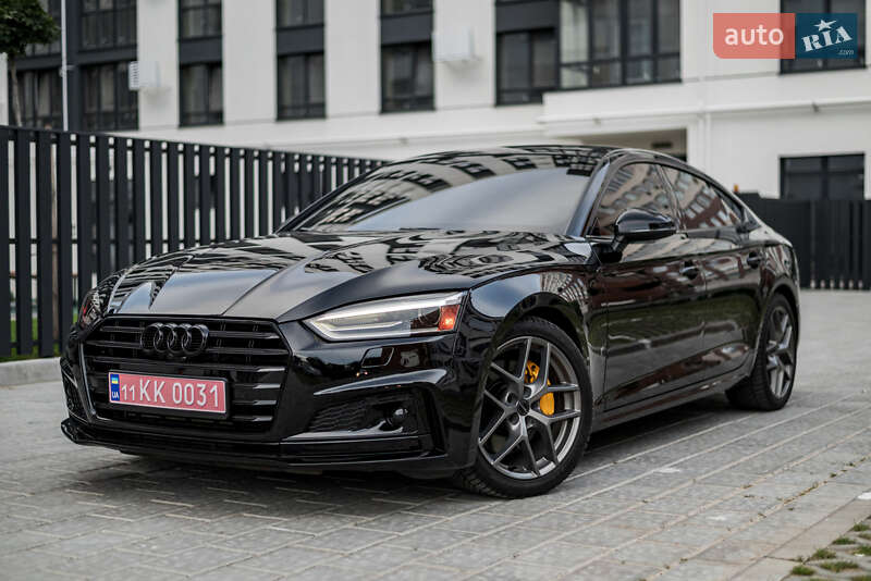 Купе Audi A5 2017 в 