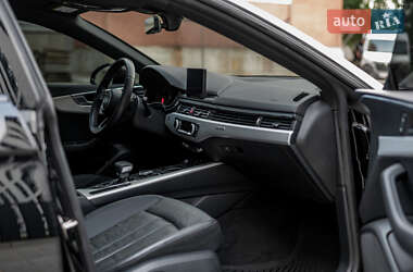 Купе Audi A5 2017 в 