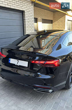 Лифтбек Audi A5 2022 в 