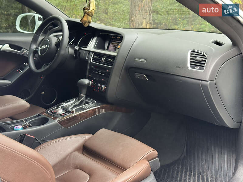 Купе Audi A5 2016 в Києві