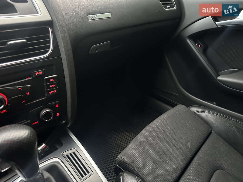 Купе Audi A5 2010 в Днепре