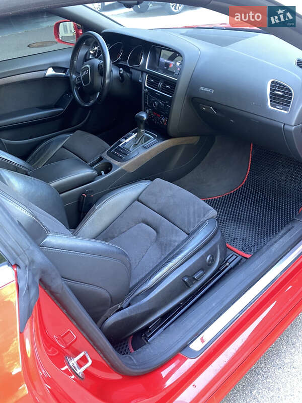 Купе Audi A5 2011 в Киеве