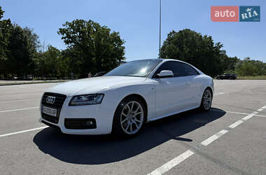 Купе Audi A5 2011 в 